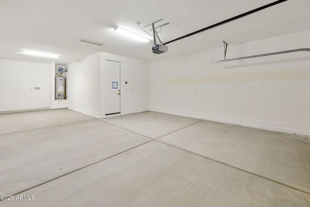 19015 W ROSE Lane, Waddell, AZ 85355