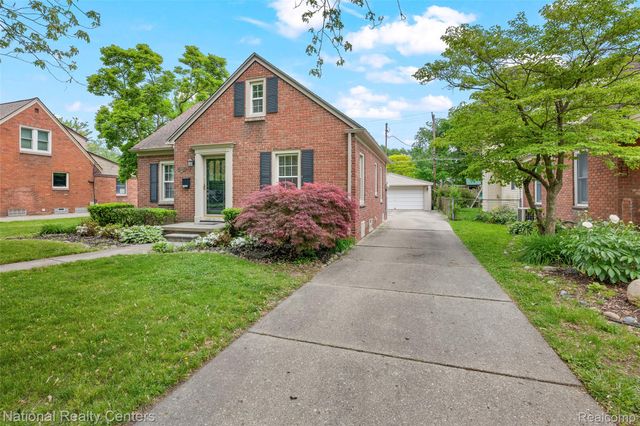 9924 Arden Street, Livonia, MI 48150