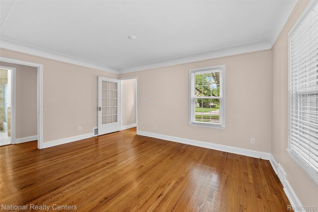 9924 Arden Street, Livonia, MI 48150
