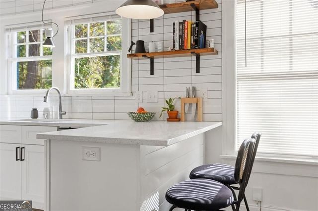 2133 Cascade Road, Atlanta, GA 30311