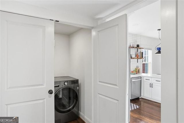 2133 Cascade Road, Atlanta, GA 30311