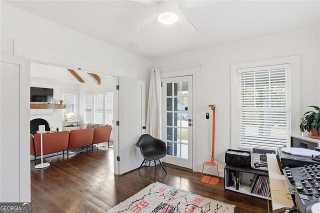 2133 Cascade Road, Atlanta, GA 30311