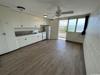 1526 Thurston Avenue 5, Honolulu, HI 96822
