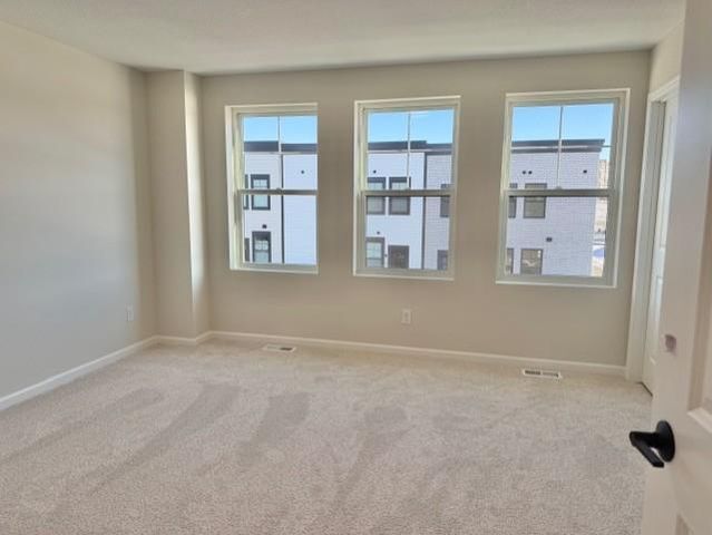 906 Woodlawn Avenue I, Saint Paul, MN 55116