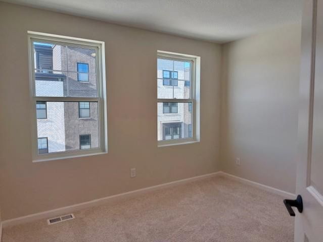 906 Woodlawn Avenue I, Saint Paul, MN 55116