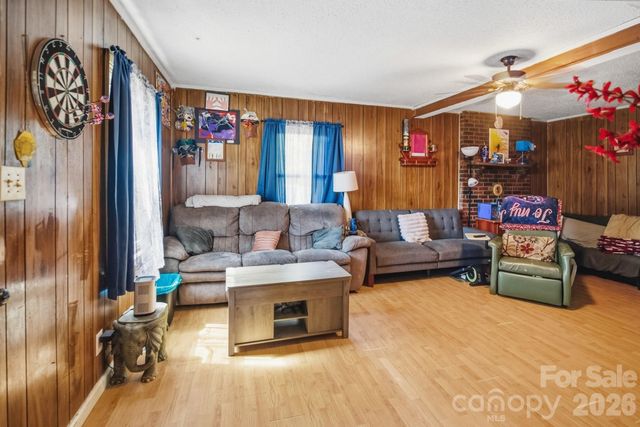 4753 S Depot Street, Claremont, NC 28610