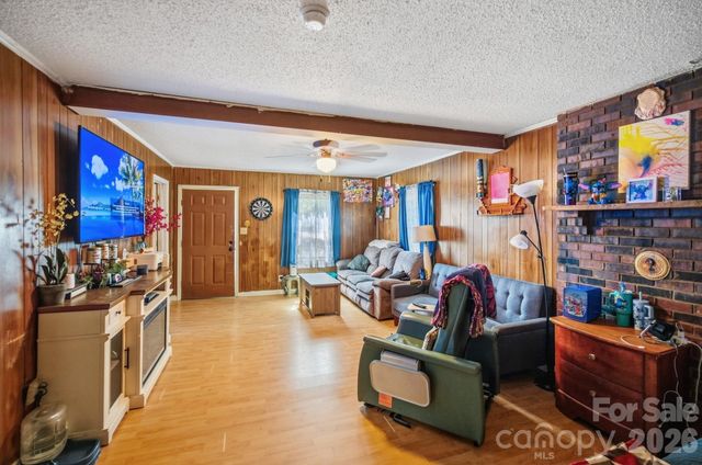 4753 S Depot Street, Claremont, NC 28610