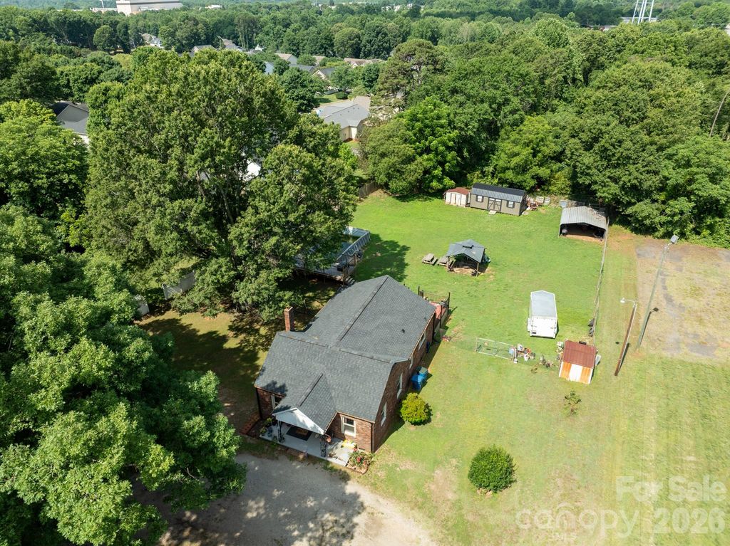 4753 S Depot Street, Claremont, NC 28610