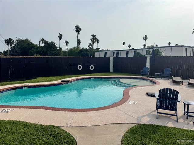 812 S 6th Street S 4, Mcallen, TX 78501