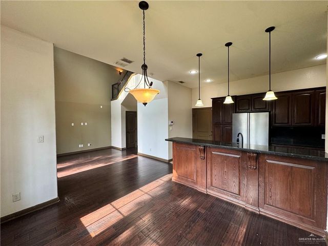 812 S 6th Street S 4, Mcallen, TX 78501