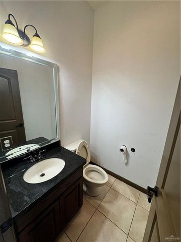812 S 6th Street S 4, Mcallen, TX 78501