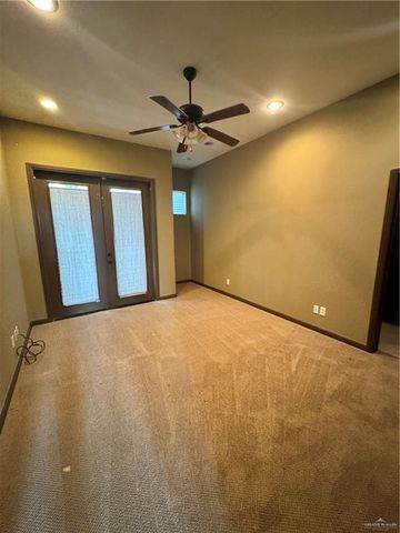 812 S 6th Street S 4, Mcallen, TX 78501