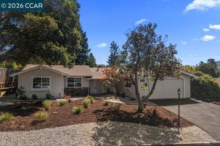 9 Dickenson Drive, Moraga, CA 94556