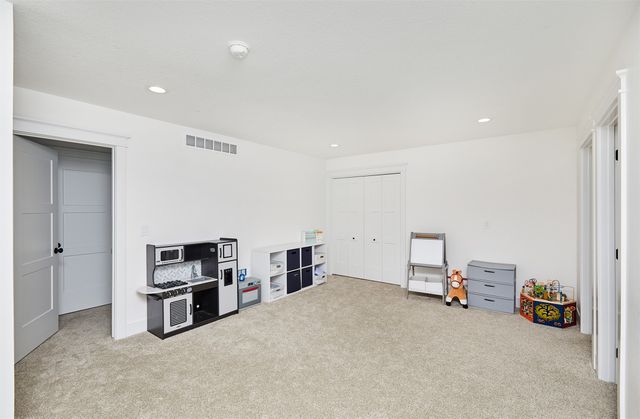 1602 NW Benjamin Drive, Ankeny, IA 50023