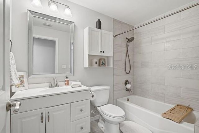 3909 W CARMEN STREET, Tampa, FL 33609