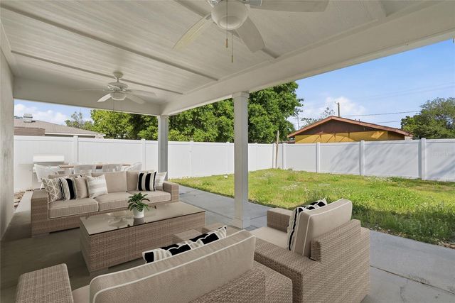 3909 W CARMEN STREET, Tampa, FL 33609