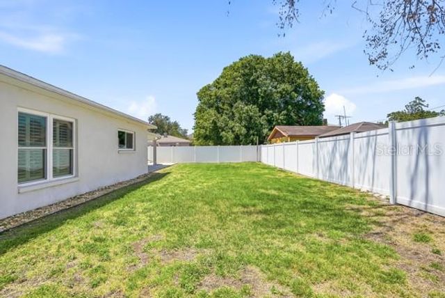 3909 W CARMEN STREET, Tampa, FL 33609