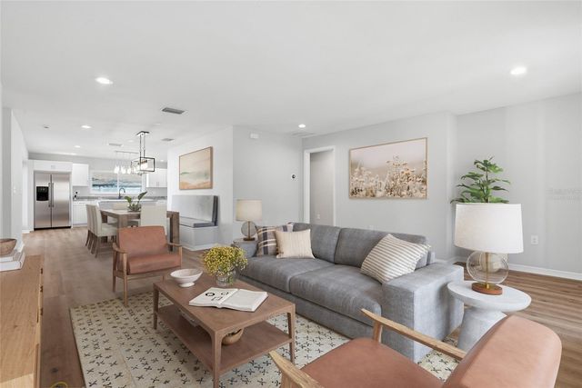 3909 W CARMEN STREET, Tampa, FL 33609