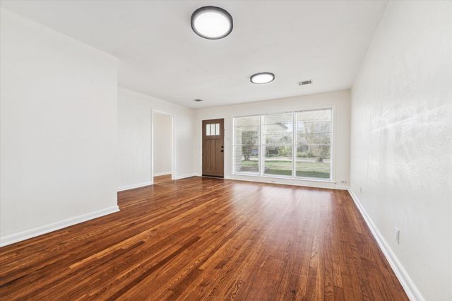 10121 Oboe Drive, Houston, TX 77025