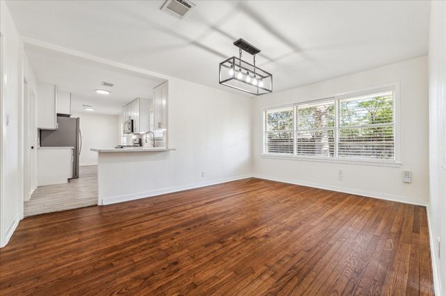 10121 Oboe Drive, Houston, TX 77025