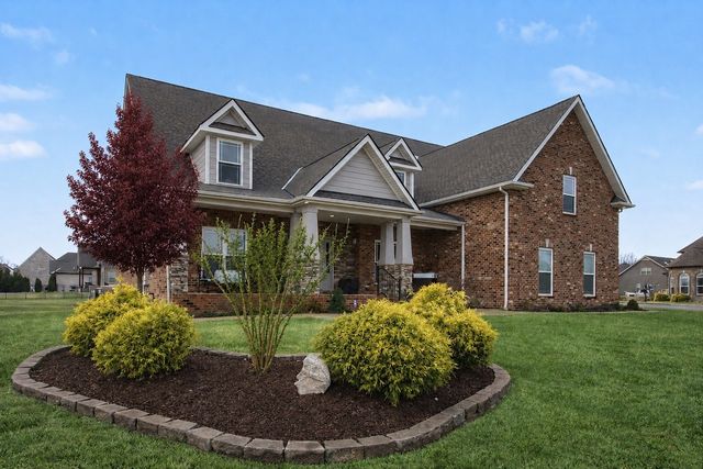 3131 Robinwood Dr, Murfreesboro, TN 37128