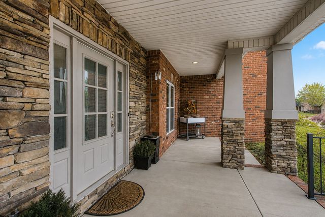 3131 Robinwood Dr, Murfreesboro, TN 37128