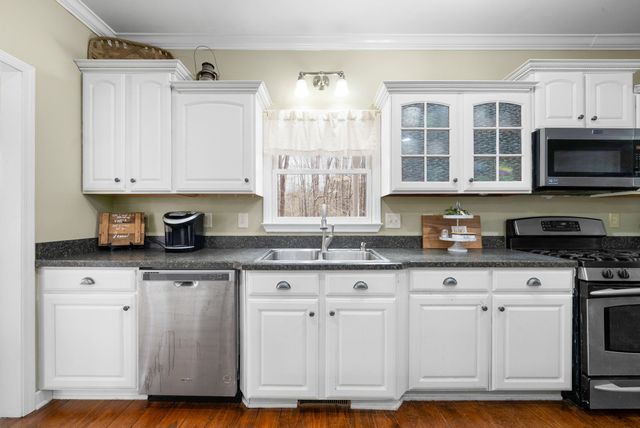 4313 Hargrove Marable Rd, Palmyra, TN 37142