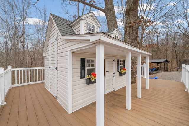 4313 Hargrove Marable Rd, Palmyra, TN 37142