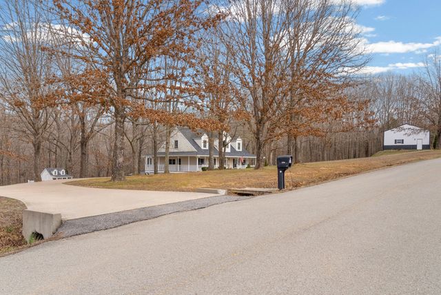 4313 Hargrove Marable Rd, Palmyra, TN 37142