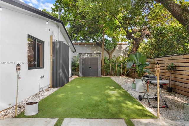 171 NW 47th St, Miami, FL 33127