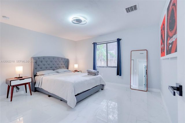 171 NW 47th St, Miami, FL 33127