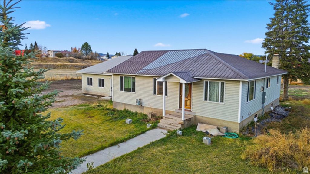 Image 40 of property listing at 165 MAIN ST., Georgetown, ID 83239