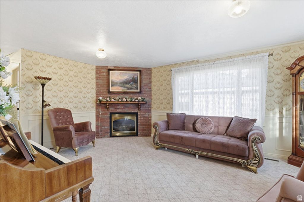 Image 5 of property listing at 165 MAIN ST., Georgetown, ID 83239