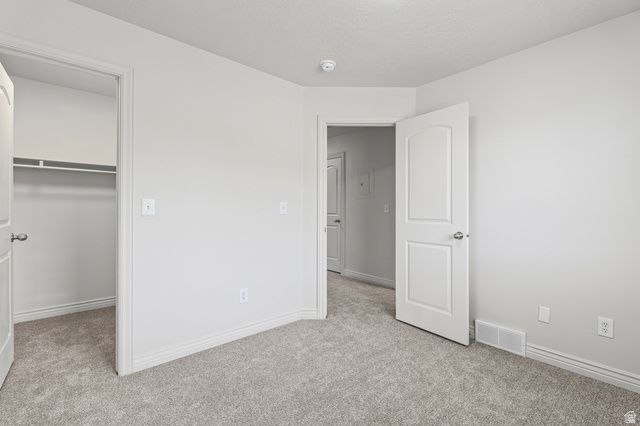 1944 N HOLLOW CT, Lehi, UT 84043