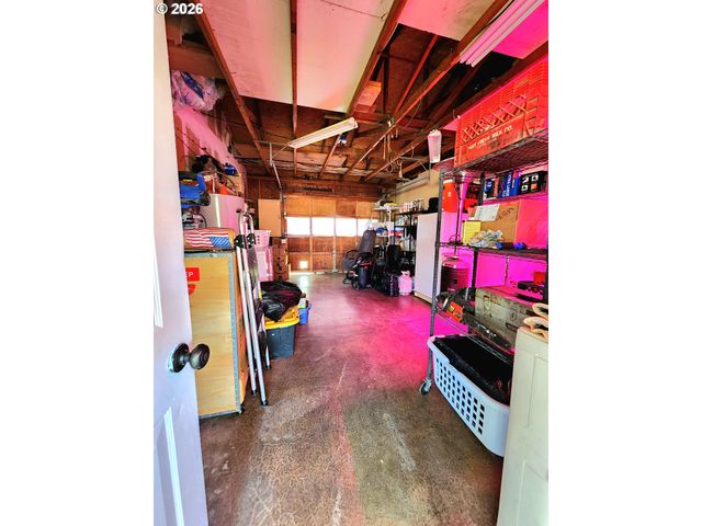 274 GEORGINNA Dr, Roseburg, OR 97471