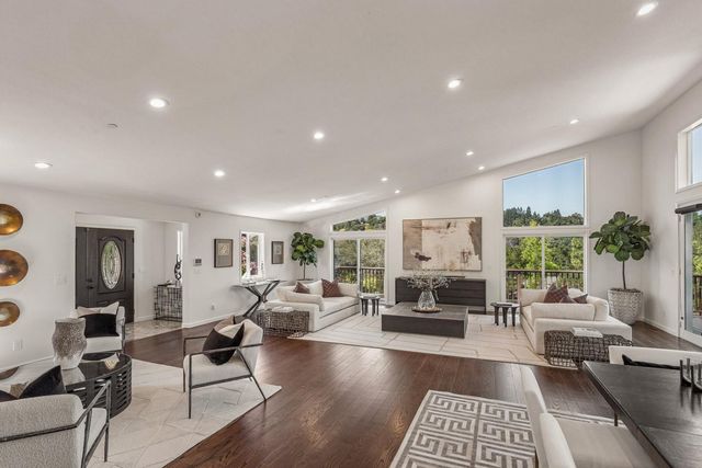 12882 Viscaino Road, Los Altos Hills, CA 94022