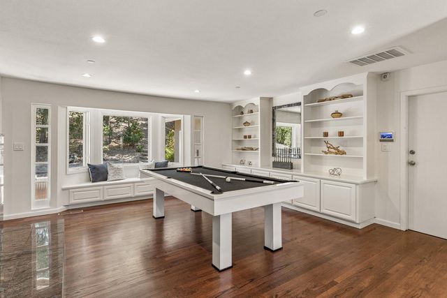 12882 Viscaino Road, Los Altos Hills, CA 94022