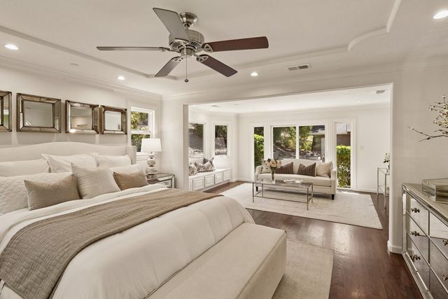 12882 Viscaino Road, Los Altos Hills, CA 94022