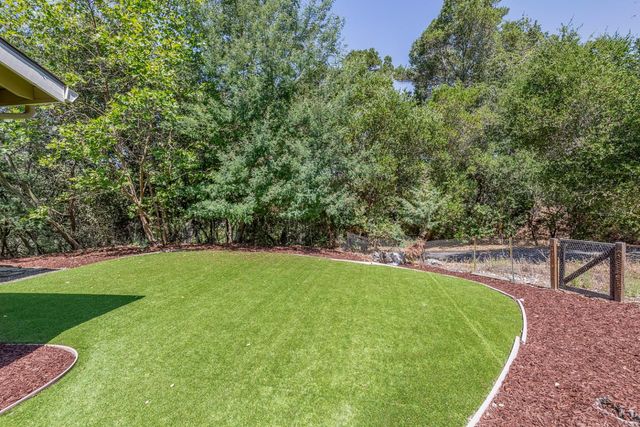 12882 Viscaino Road, Los Altos Hills, CA 94022