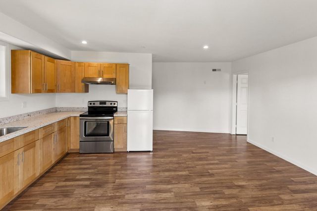 12882 Viscaino Road, Los Altos Hills, CA 94022