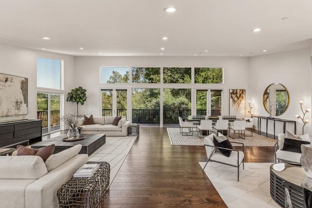 12882 Viscaino Road, Los Altos Hills, CA 94022