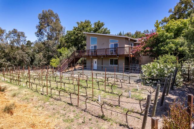 12882 Viscaino Road, Los Altos Hills, CA 94022