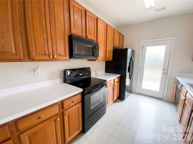 5220 Glenlea Walk Lane, Charlotte, NC 28216