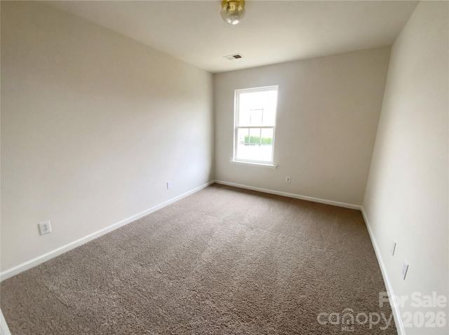 5220 Glenlea Walk Lane, Charlotte, NC 28216