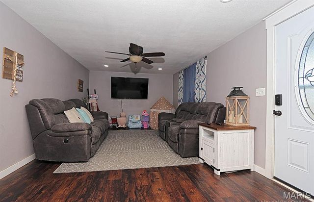 2654 Third Street, Farmington, MO 63637