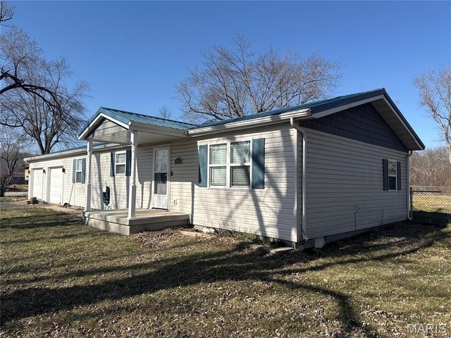 2654 Third Street, Farmington, MO 63637