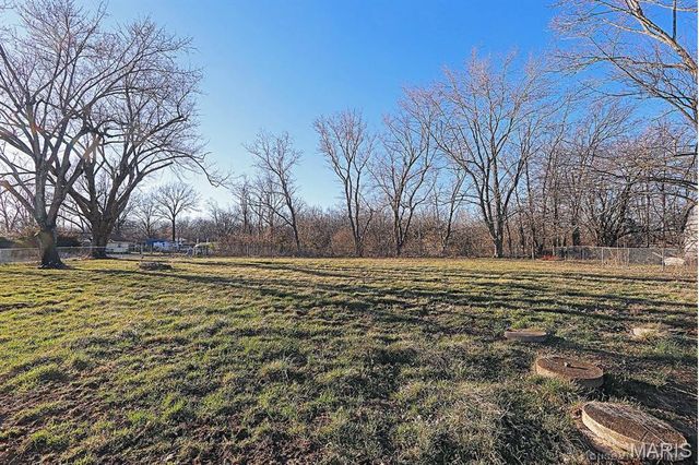 2654 Third Street, Farmington, MO 63637