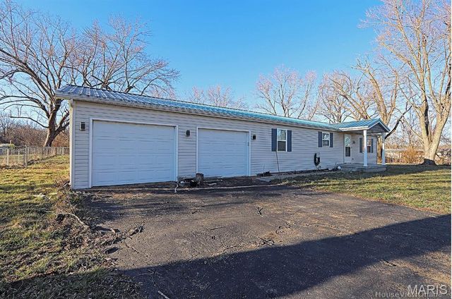 2654 Third Street, Farmington, MO 63637