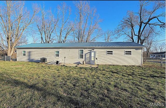 2654 Third Street, Farmington, MO 63637