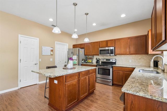 10620 CARLOWAY HILLS DRIVE, Wimauma, FL 33598